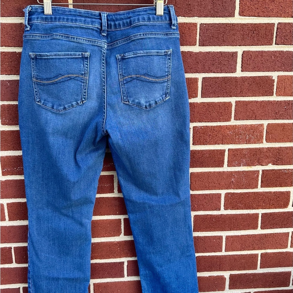 Lee Straghit Leg - Picture 3 of 3
